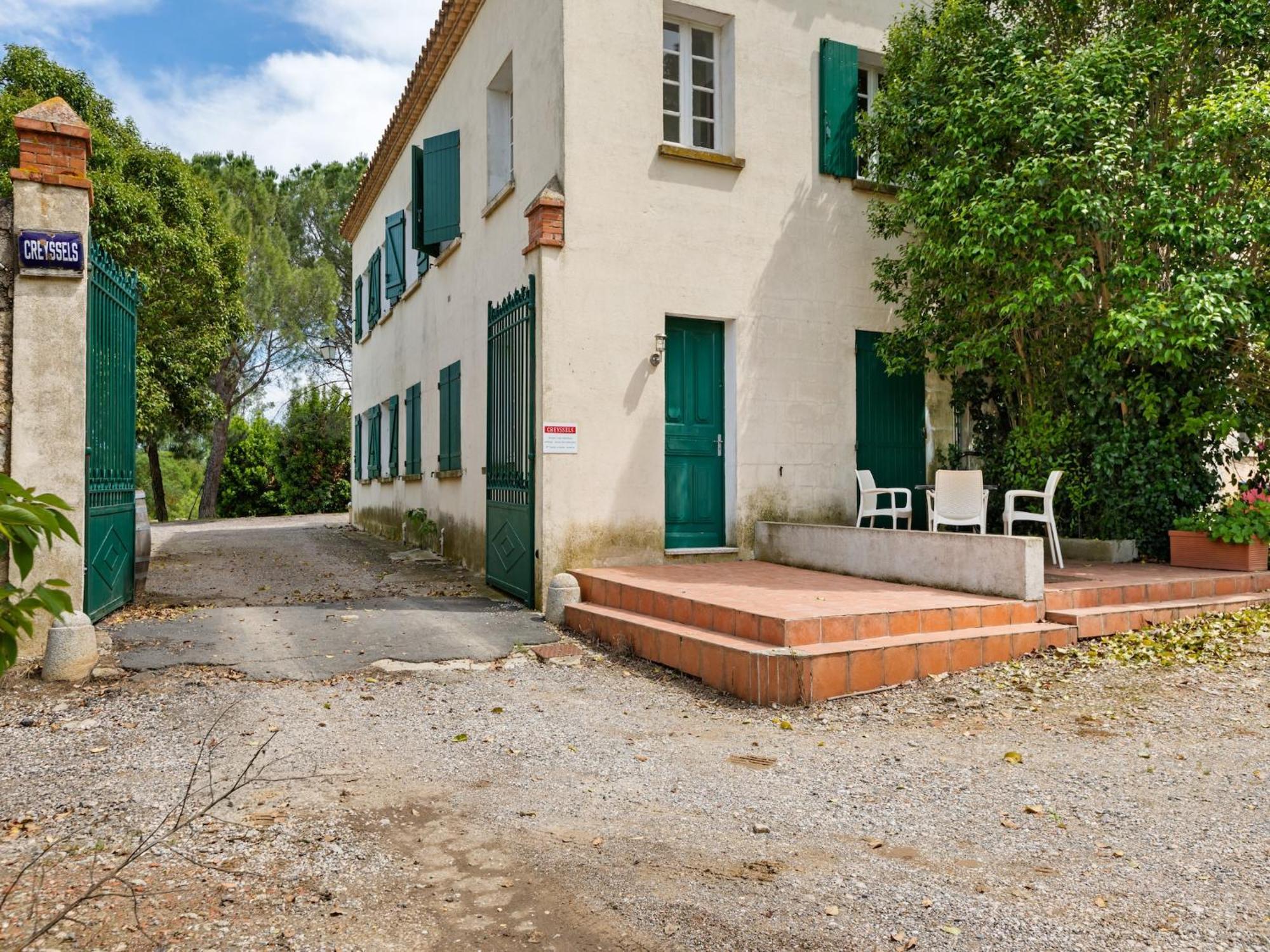 With Pool Amid Vineyards And Near The Apartment Mèze
