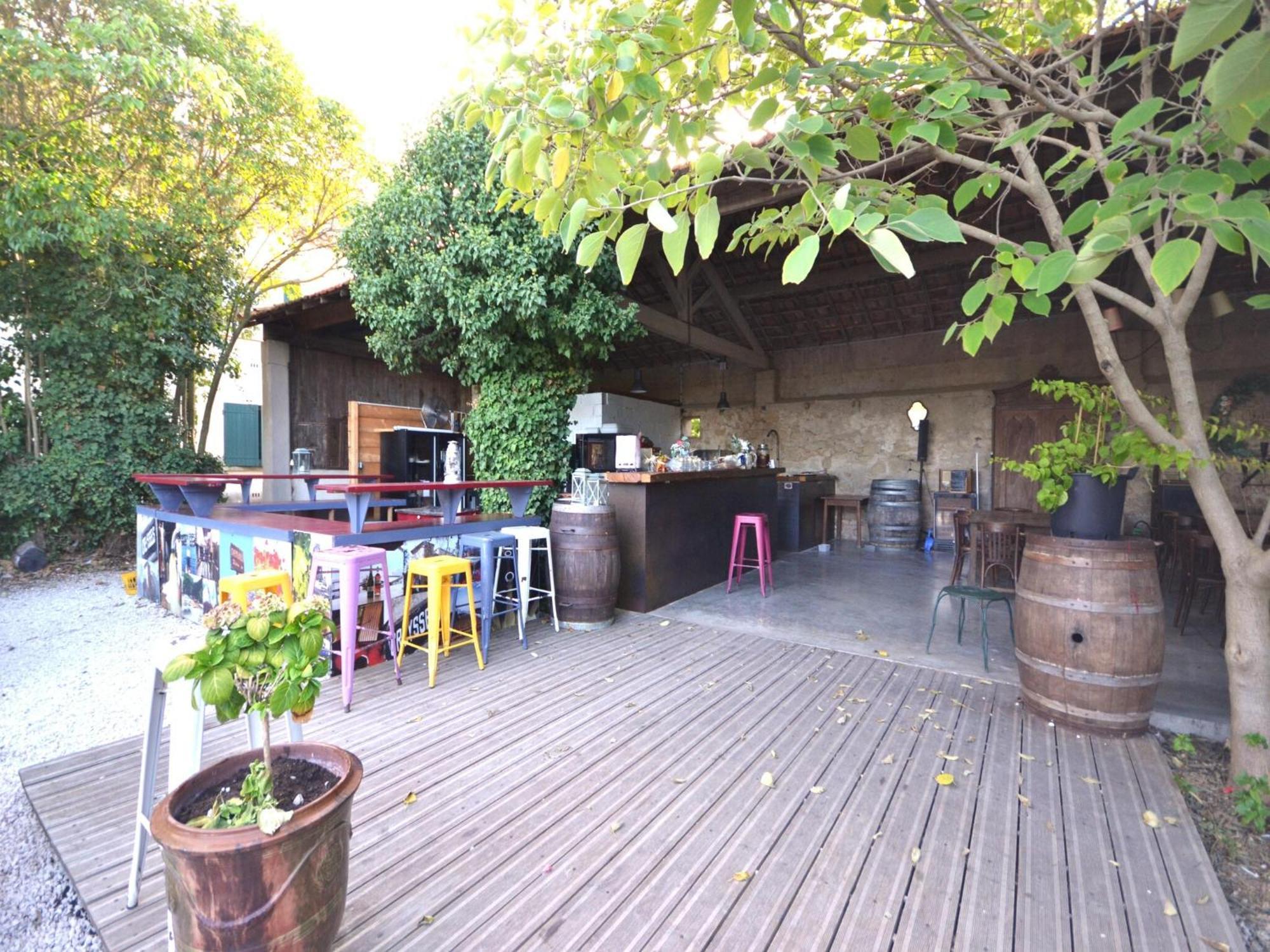 With Pool Amid Vineyards And Near The Mèze