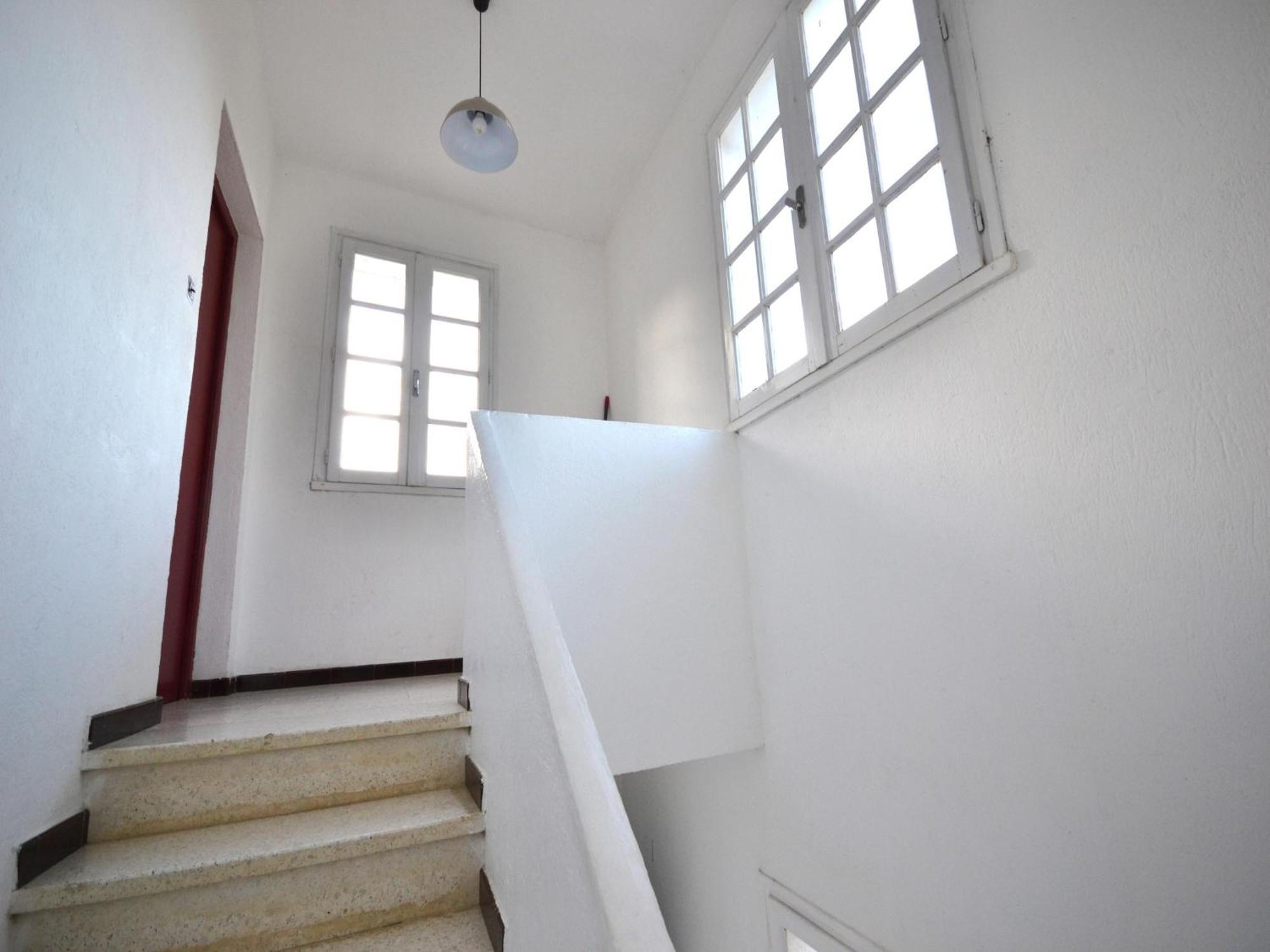 Appartement With Pool Amid Vineyards And Near The